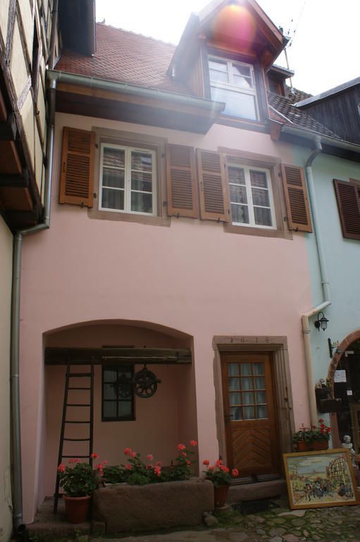 Gites Les Bains Riquewihr Exterior photo