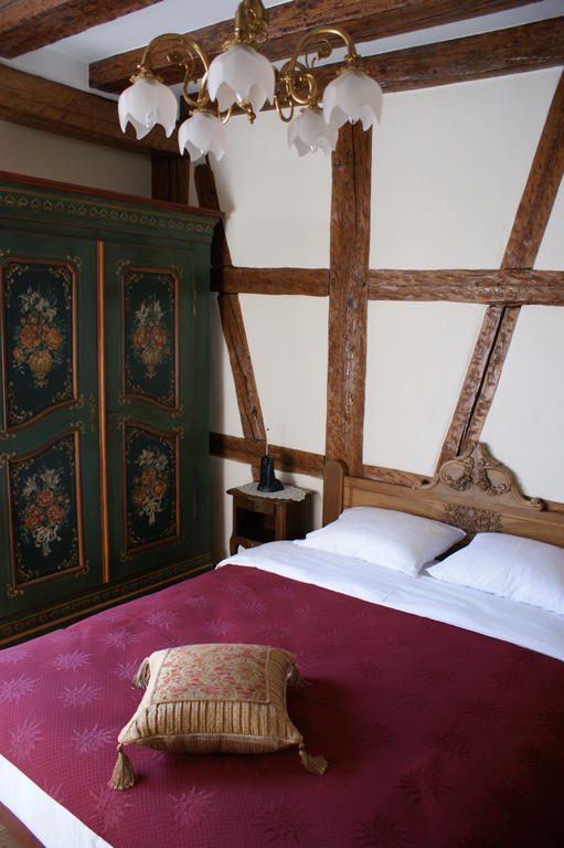 Gites Les Bains Riquewihr Room photo